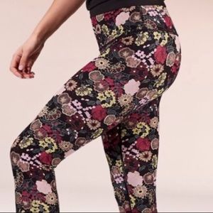 Lululemon wunder under full luxtreme size 6